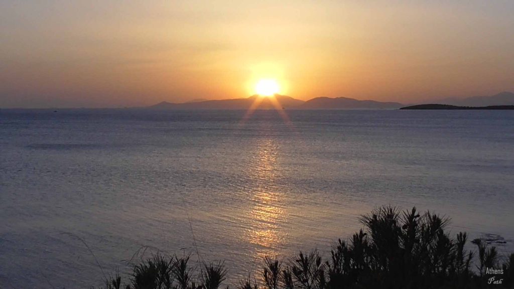 Sunset next to the sea shore