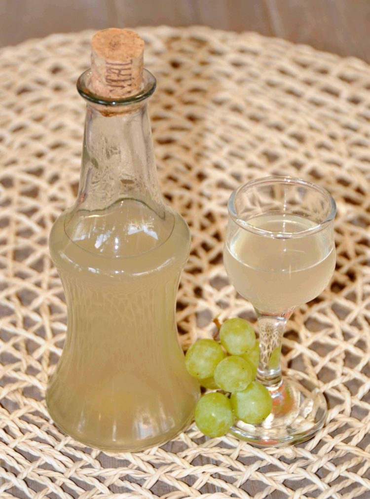 Green Seedless Grapes Liqueur Photo By Thanasis Bounas